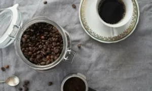 Uống cà phê có làm tăng trào ngược dạ dày?