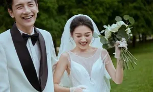 Tôi vừa nghèo vừa xấu nhưng lấy được vợ hoa khôi Tôi vừa nghèo vừa xấu nhưng lấy được vợ hoa khôi