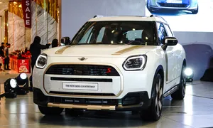 Mini Countryman S mới giá gần 2,6 tỷ đồng