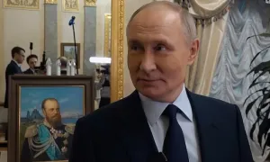 Tổng thống Putin khoe nơi ở bên trong Điện Kremlin Tổng thống Putin khoe nơi ở bên trong Điện Kremlin