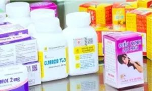Lỗ hổng pháp lý khiến 'thuốc, sữa giả hoành hành' Lỗ hổng pháp lý khiến 'thuốc, sữa giả hoành hành'