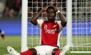 Cựu hậu vệ Arsenal: 'Saka sẽ mất ngủ vài đêm'