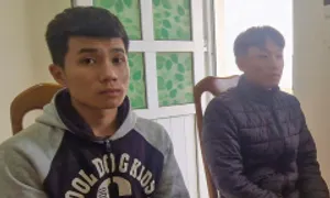 Người đàn ông bị chém lìa tay trong hỗn chiến ở phòng trọ