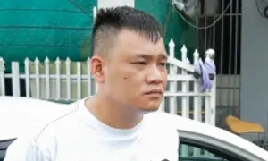 Điều tra vụ đánh nhau, cảnh sát thu giữ 5 khẩu súng Điều tra vụ đánh nhau, cảnh sát thu giữ 5 khẩu súng