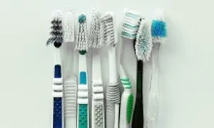 3 vật dụng quen thuộc trong phòng tắm gây hại sức khỏe