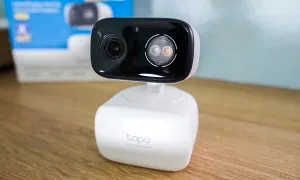 Camera AI dáng robot, giá 750.000 đồng