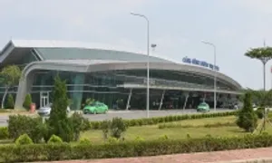 Sân bay Thọ Xuân tạm dừng hoạt động do flycam Sân bay Thọ Xuân tạm dừng hoạt động do flycam