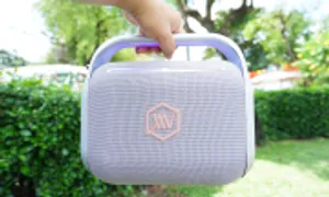 Loa di động đa năng giá 3,5 triệu đồng