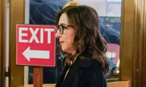 CEO X từ chức