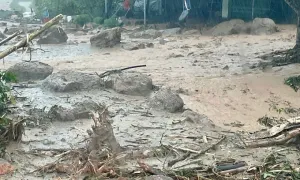 Bắc Ninh, Thái Nguyên ngập, sạt lở vì mưa lớn Bắc Ninh, Thái Nguyên ngập, sạt lở vì mưa lớn