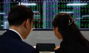 Dòng tiền vào chứng khoán thấp nhất 2 tháng Dòng tiền vào chứng khoán thấp nhất 2 tháng